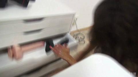 32061